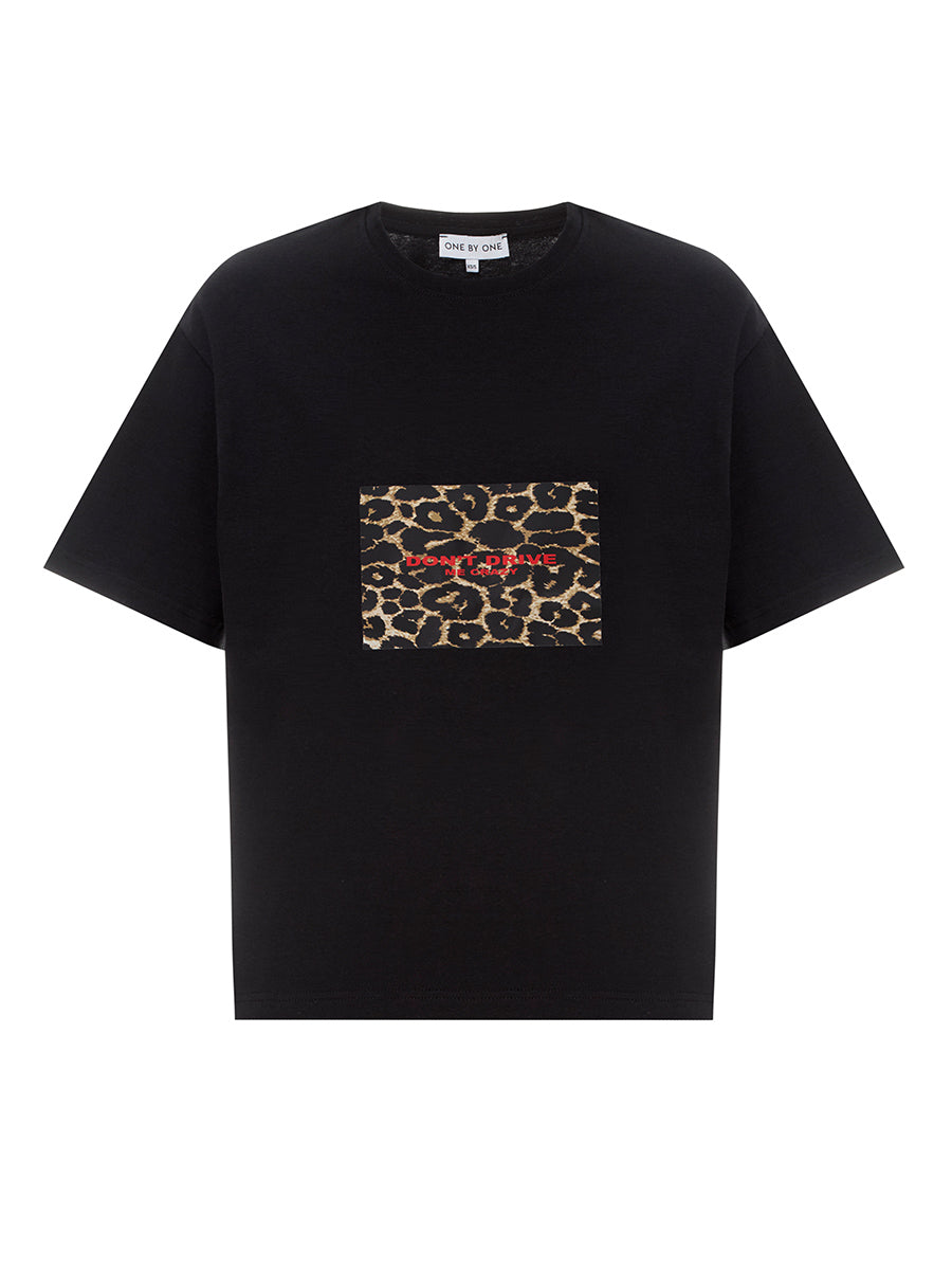 T-shirt of black color with a red inscription don't drive me crazy