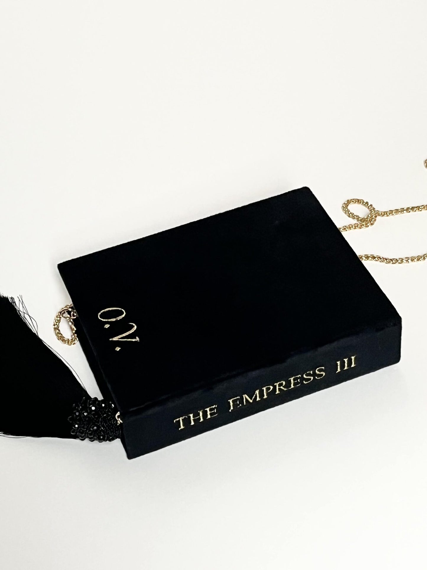 Embroidered clutch Empress
