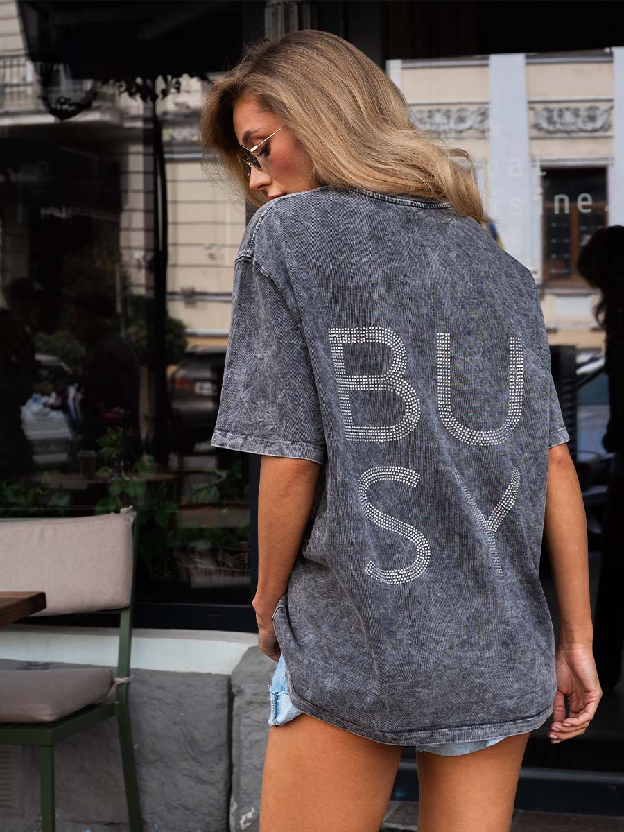 T-shirt boiled gray color with Busy rhinestone print