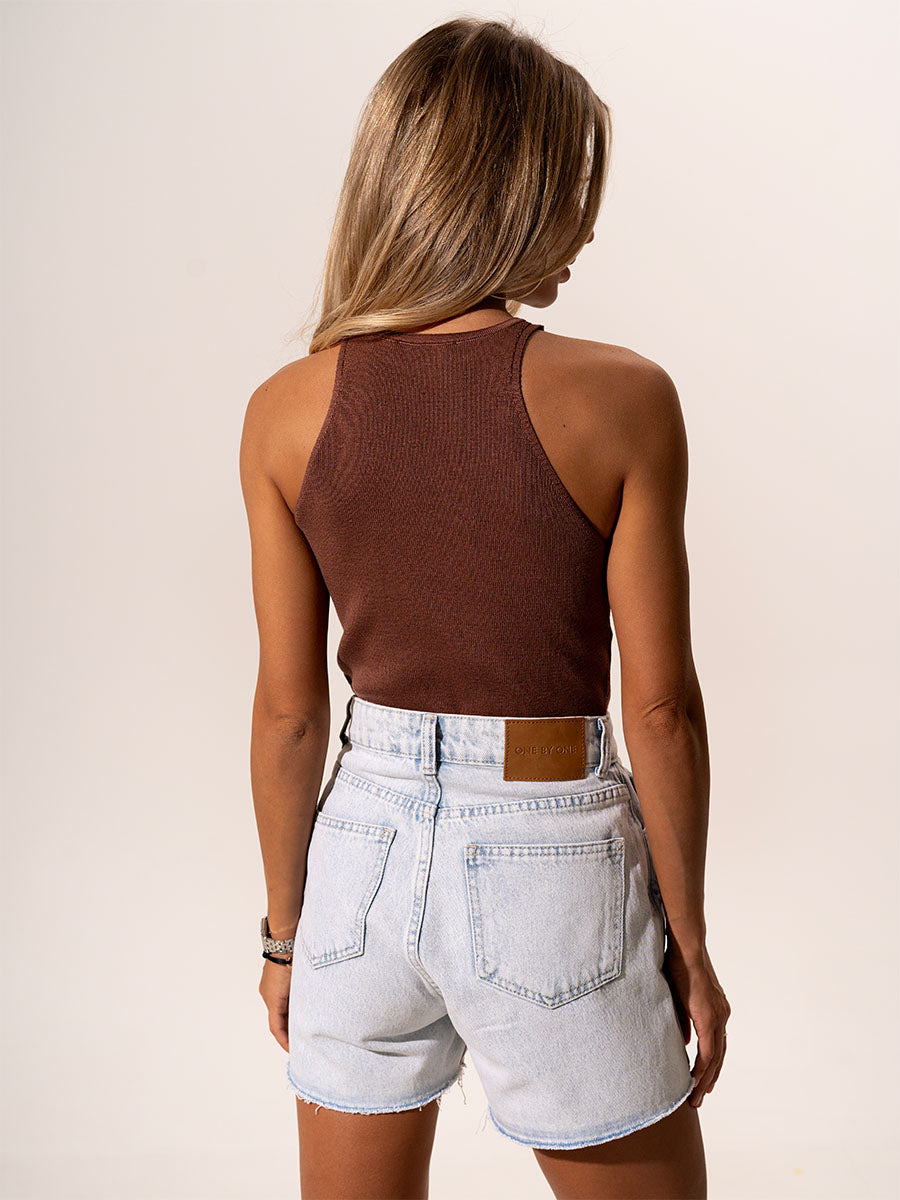 Brown knitted T-shirt with embroidery