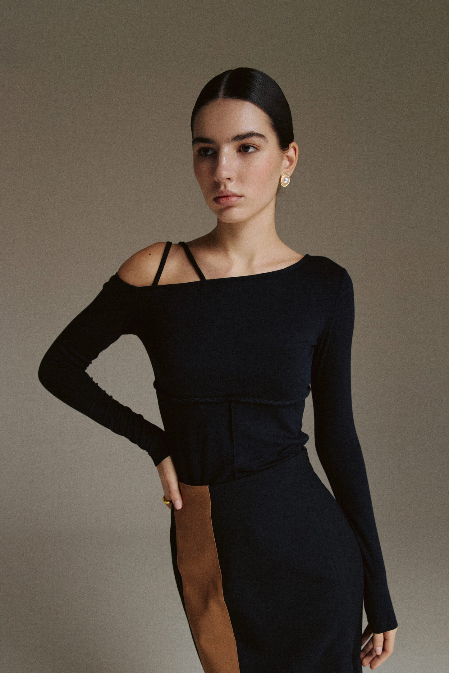 Milky open cut Top