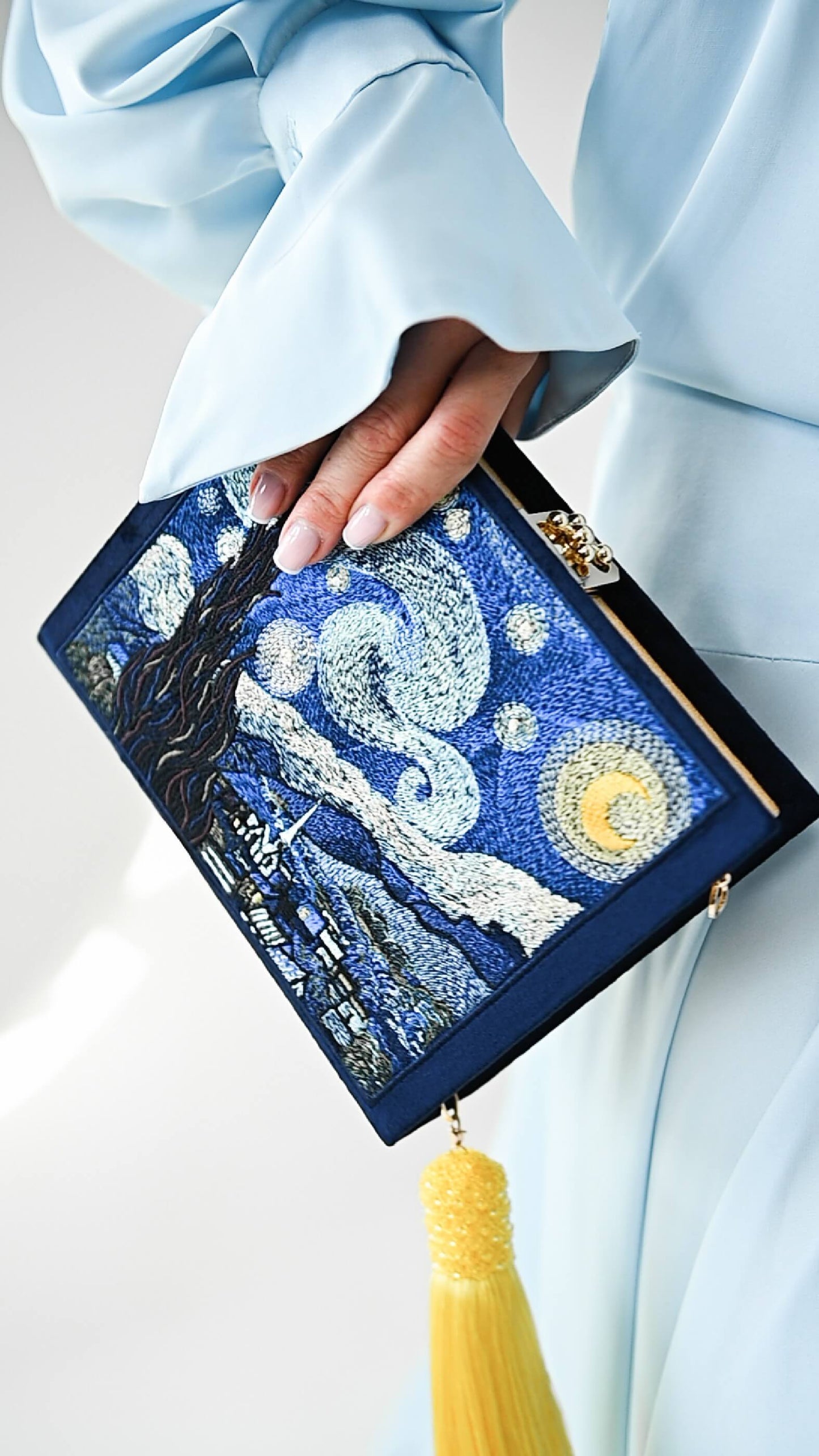 Embroidered clutch book 'Starry night'