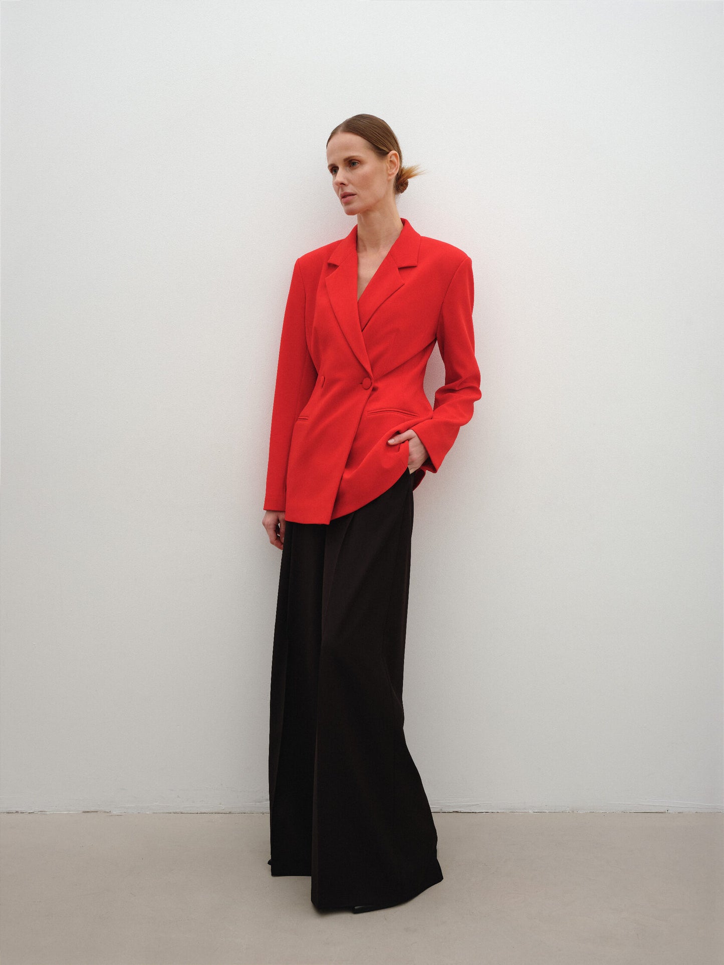 Blazer with fitted waist