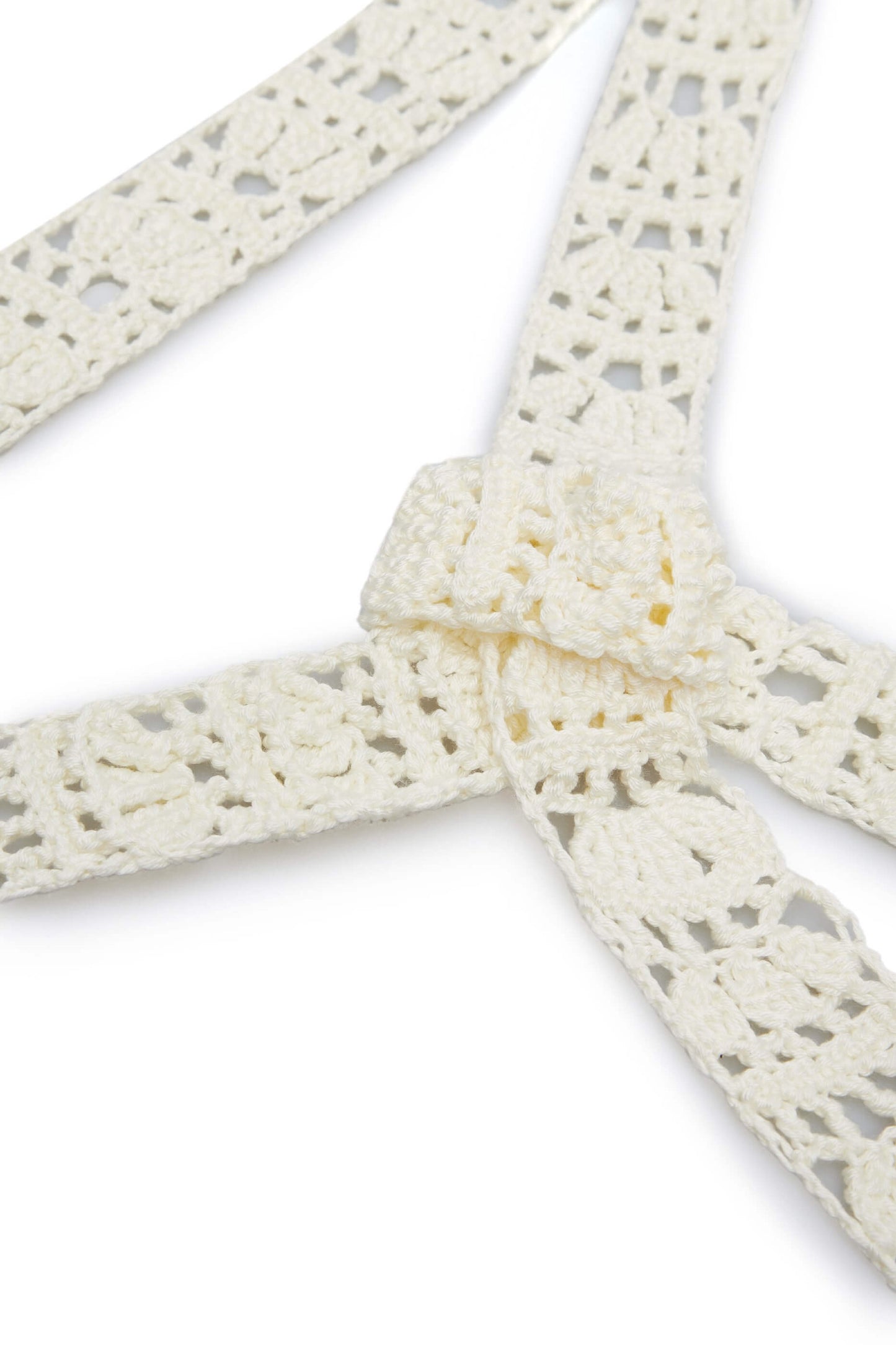 Belt in Macrame Technique