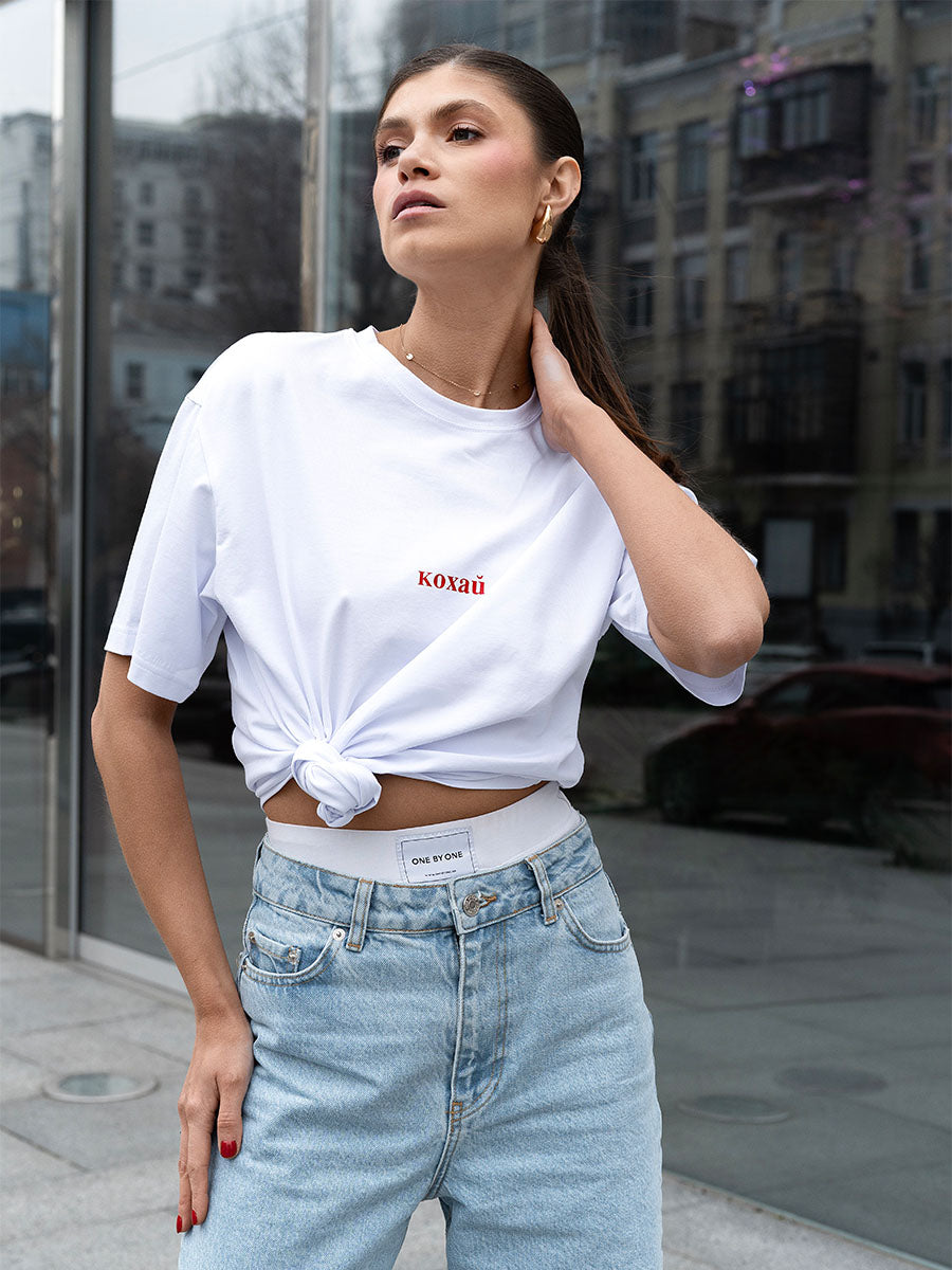 White oversize t-shirt with Kohai print