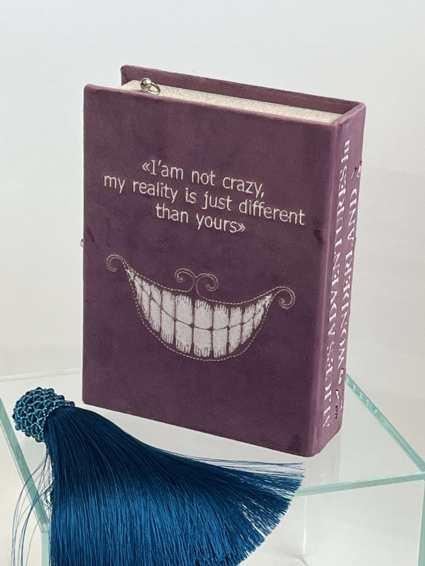 Embroidered clutch book 'Alice in wonderland'