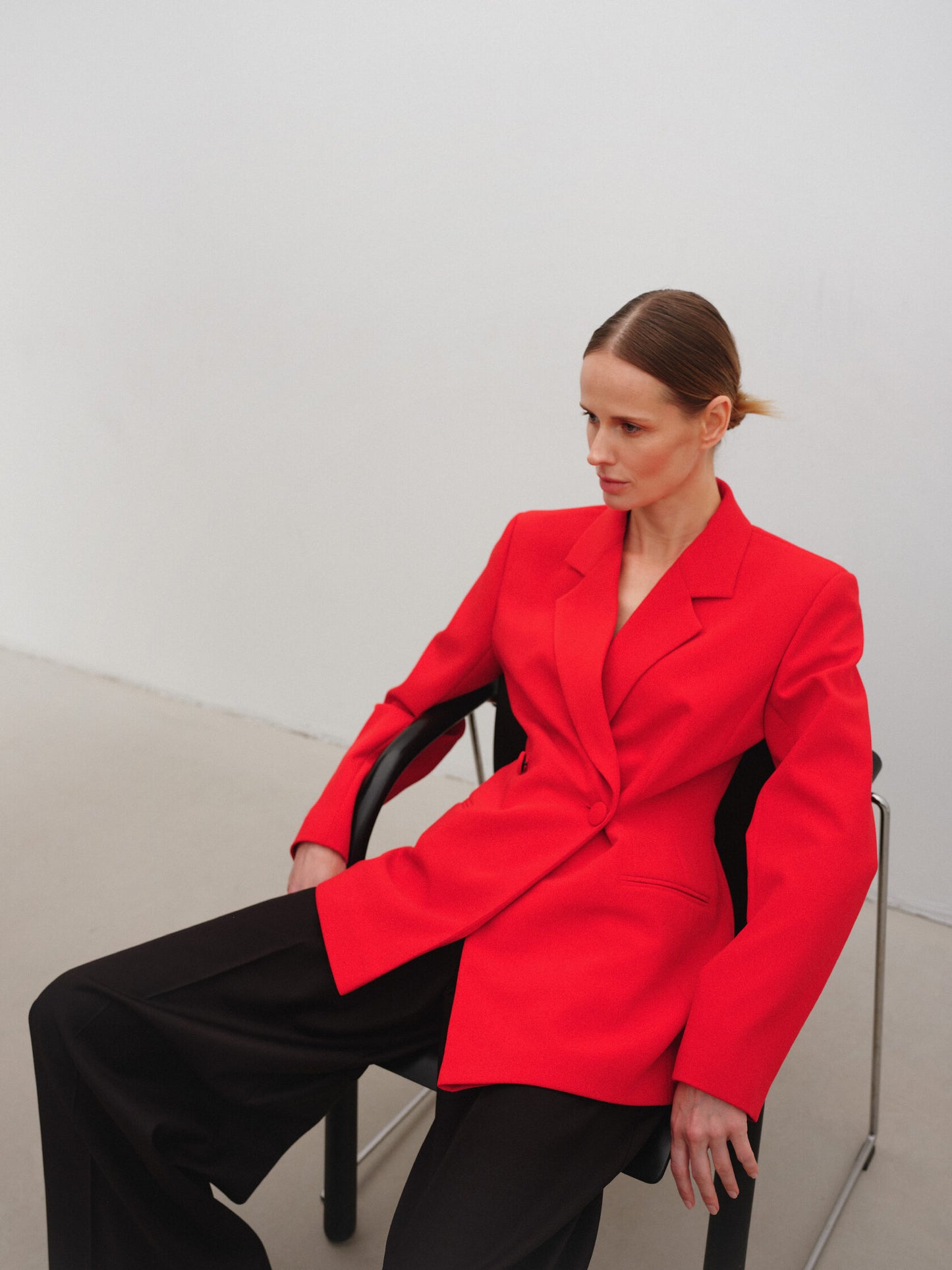 Blazer with fitted waist