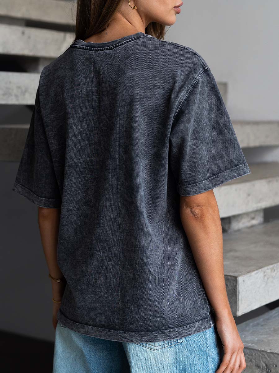 T-shirt in dark gray color