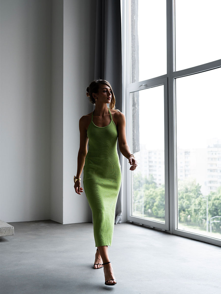 Light green midi knitted dress with ties on the neck