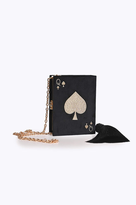 Embroidered clutch Heart