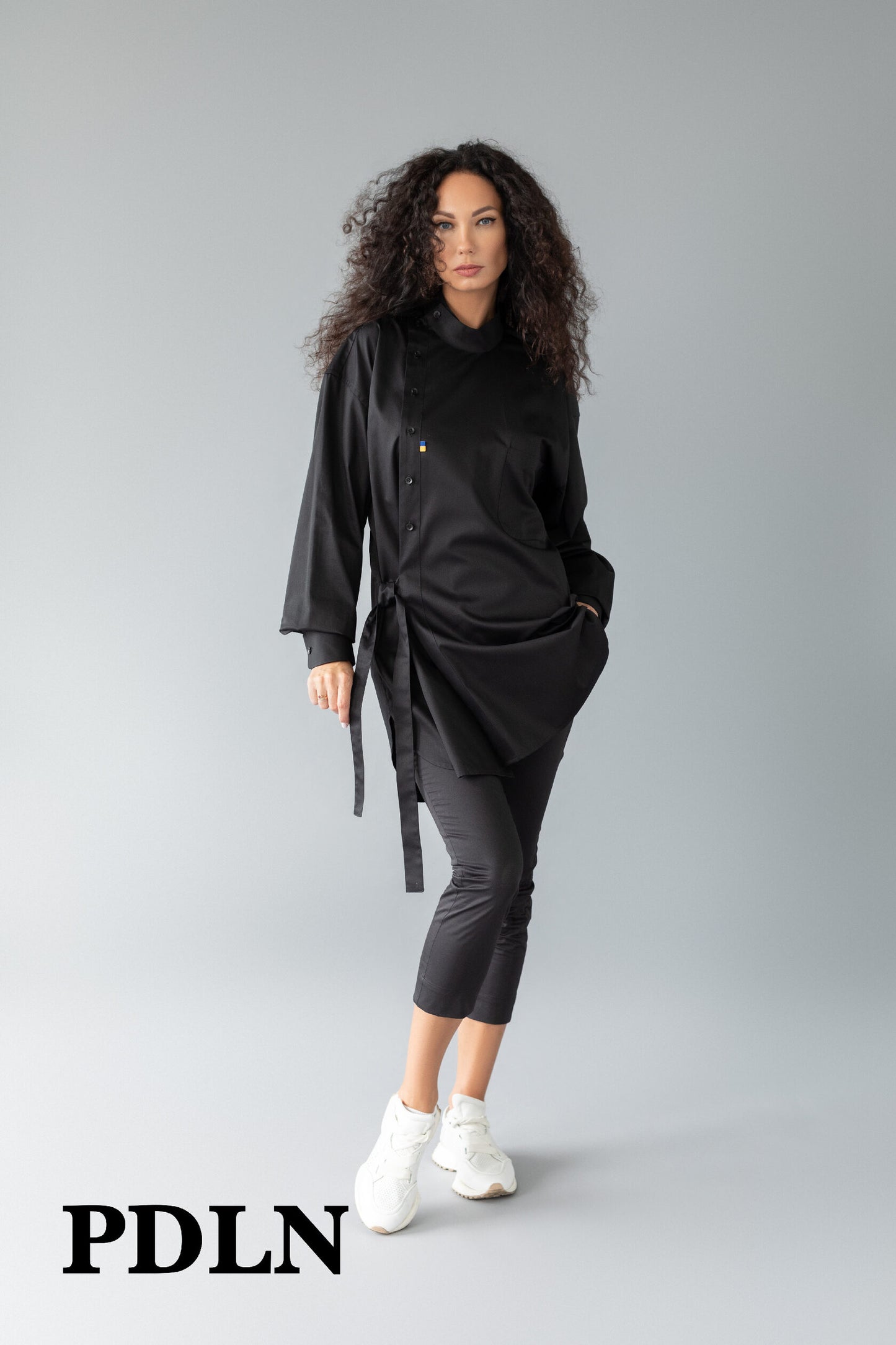 Unisex oversized cotton shirt
