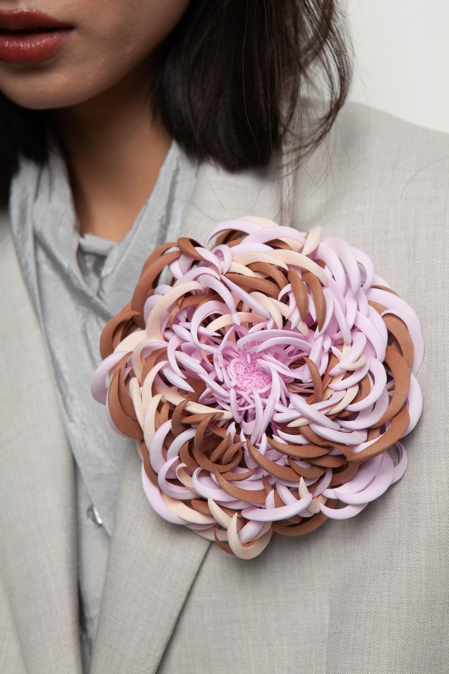 Brooch Rositta