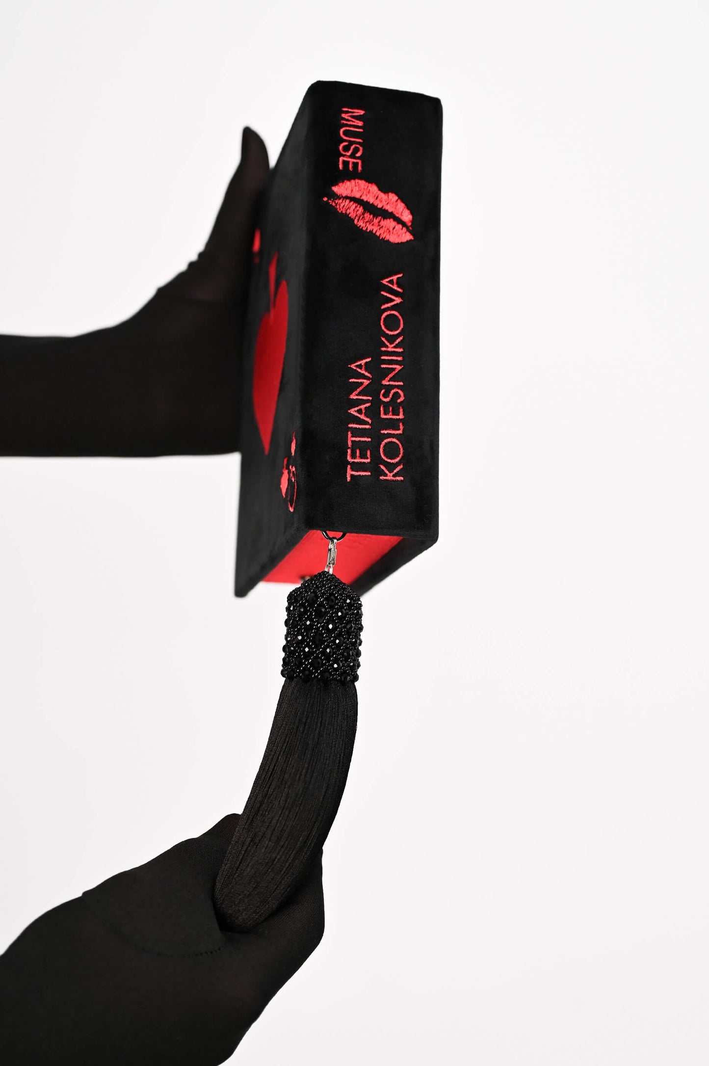 Embroidered clutch Queen of spades