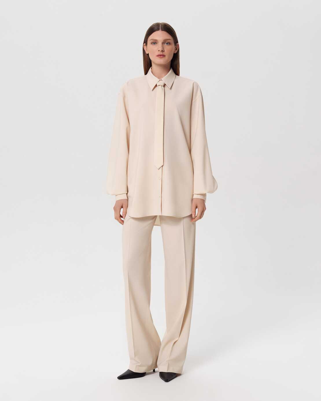 Oversized shirt Florence Beige-Cream with the tie