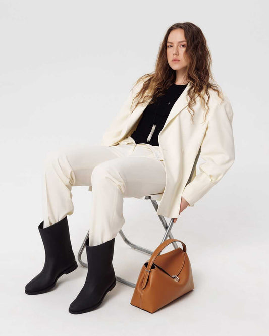 Suit Rotterdam-Leon Milk