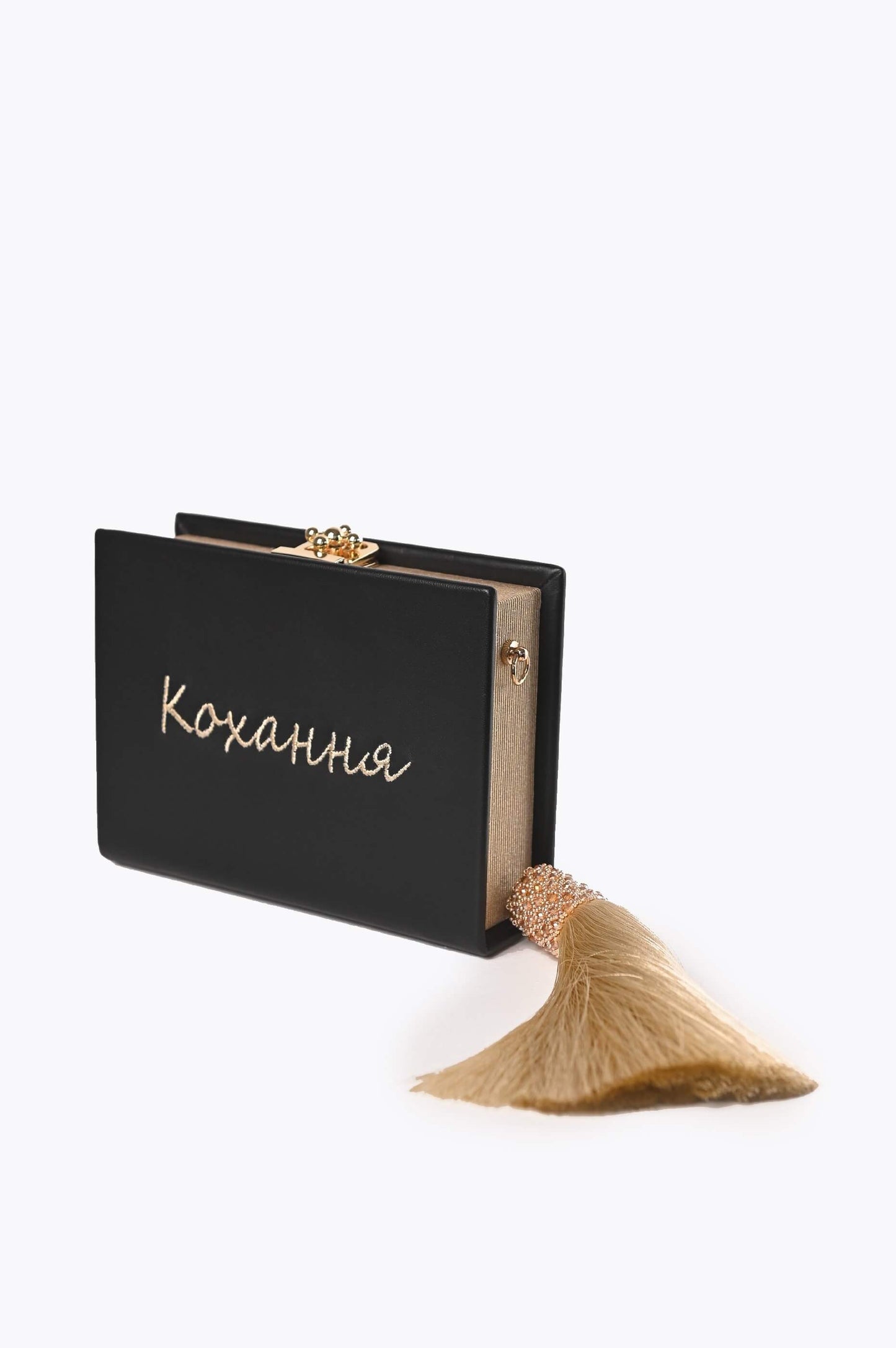 Embroidered clutch Heart