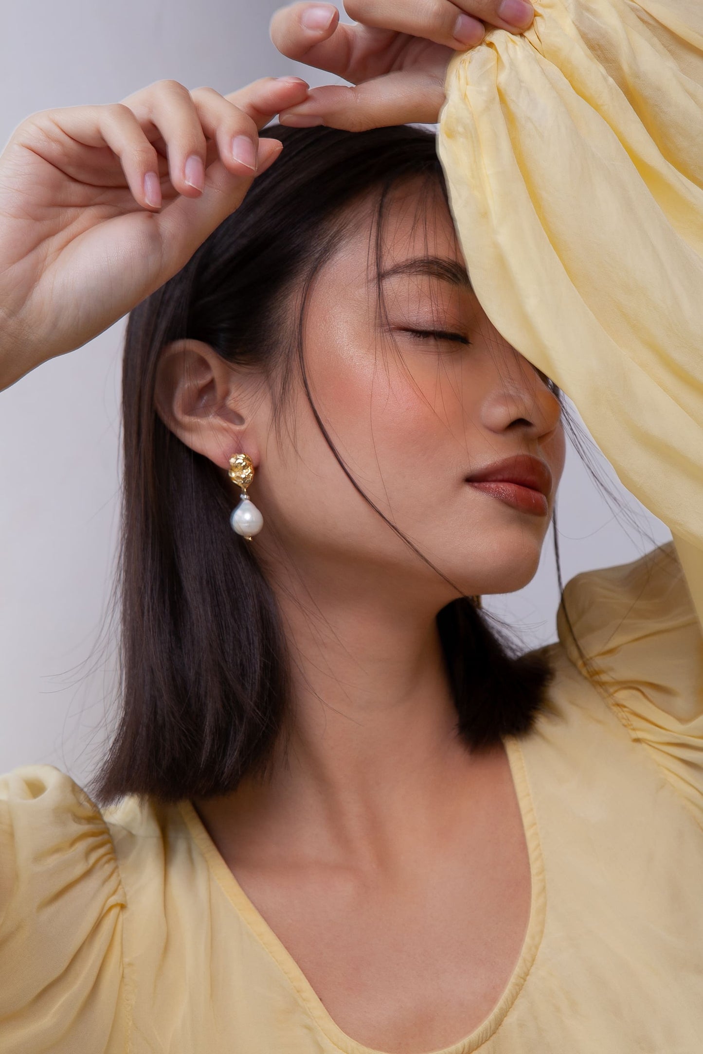 Earrings Plum