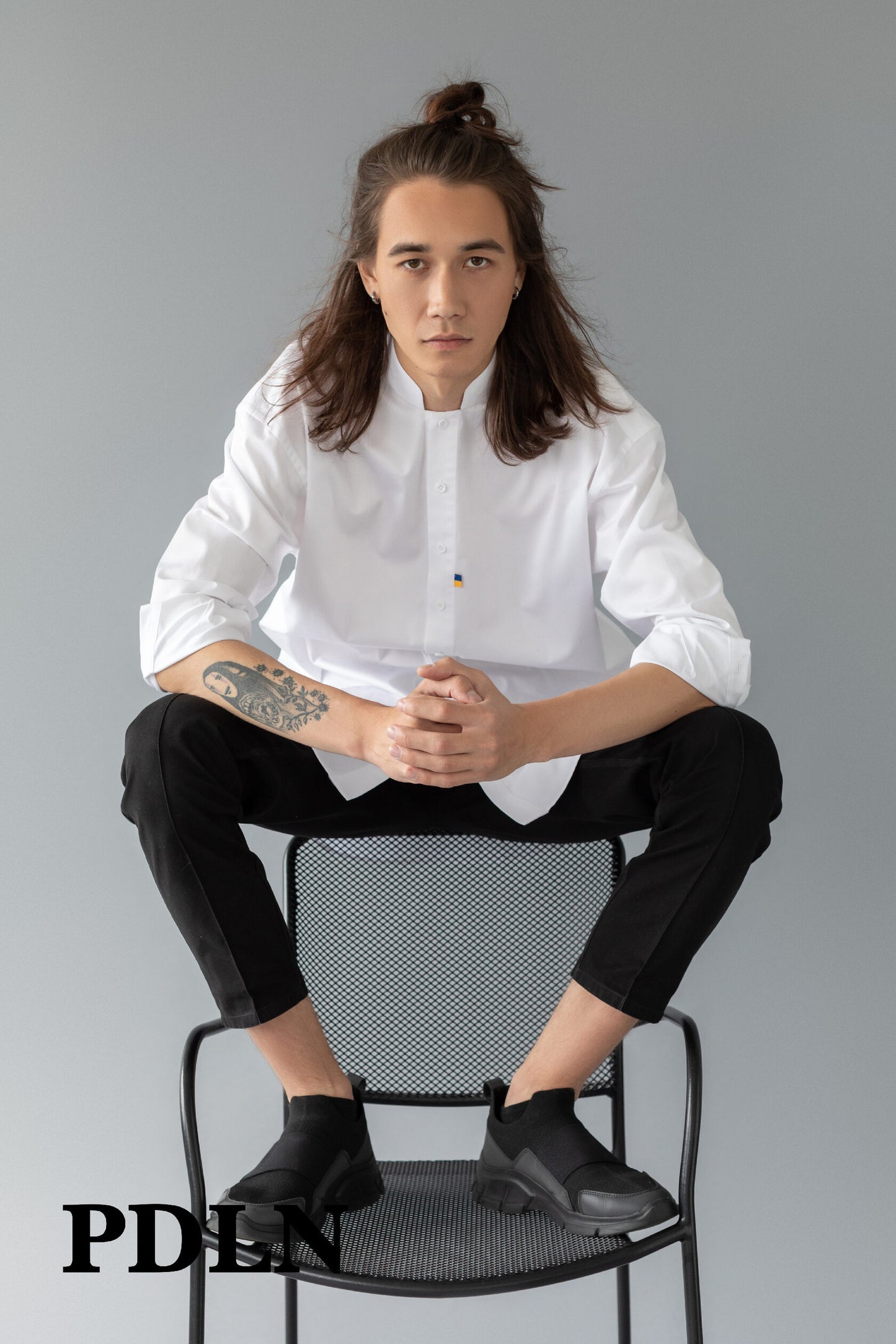 Unisex oversized cotton shirt