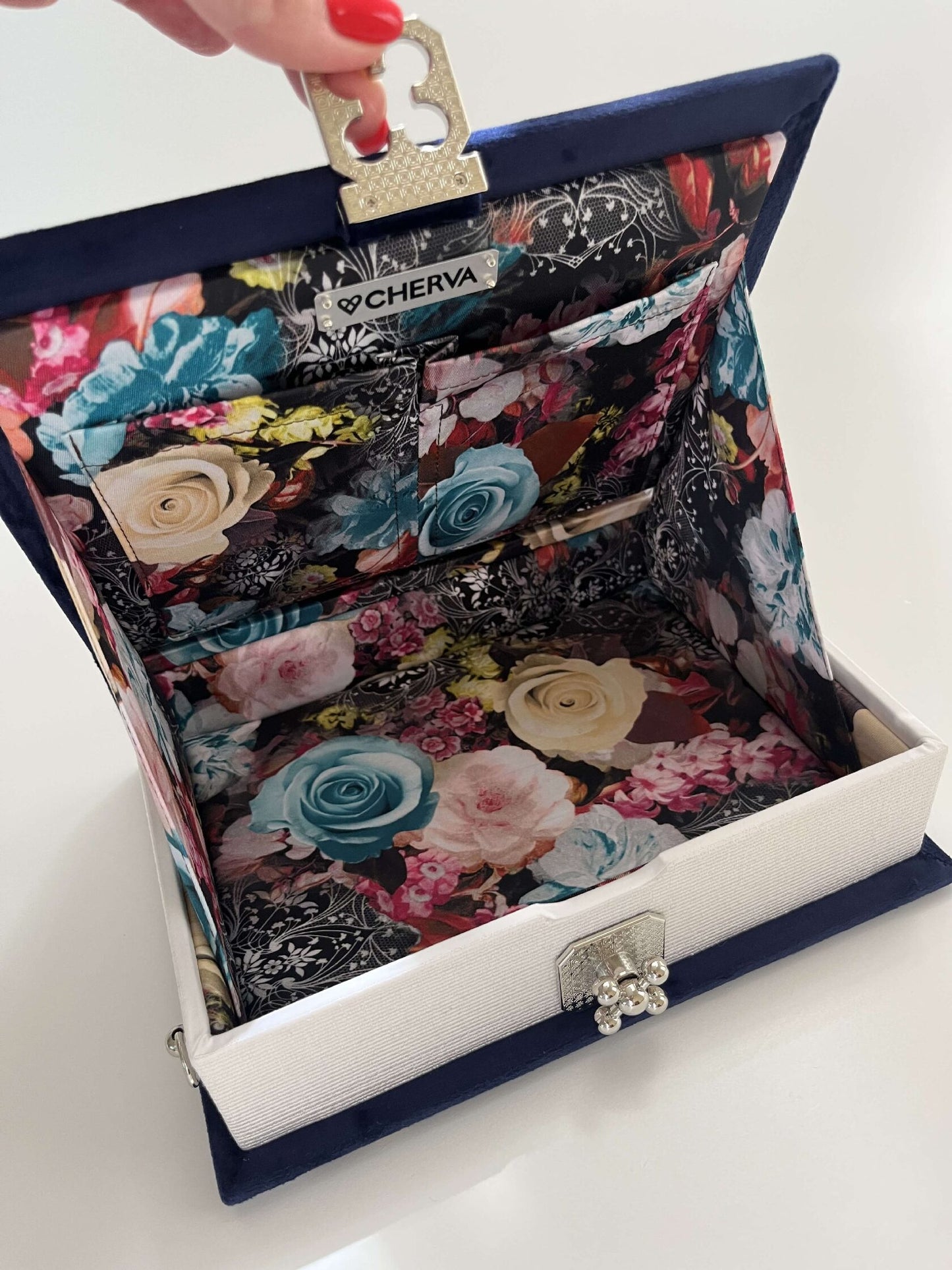 Embroidered clutch Prince