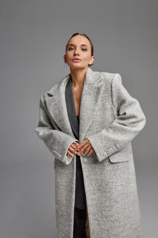 Boyfriendʼs oversized coat