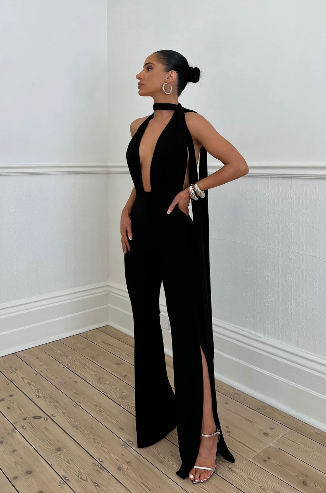 V-neck jumpsuit