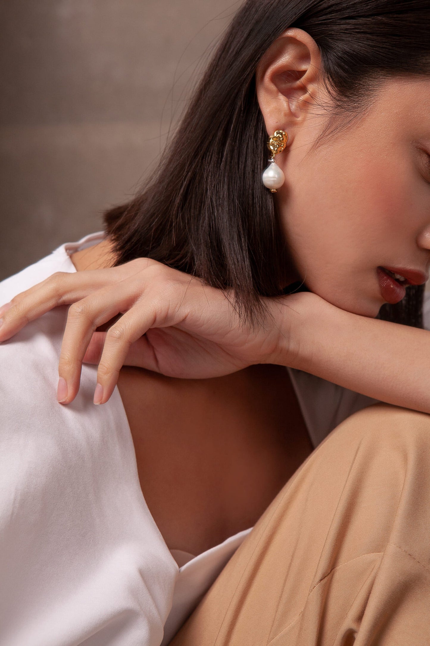 Earrings Plum