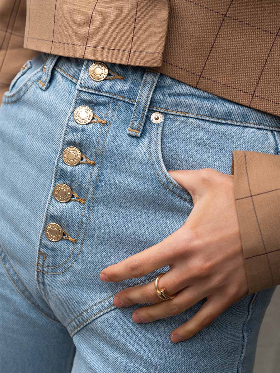 Jeans with extensions of light blue color